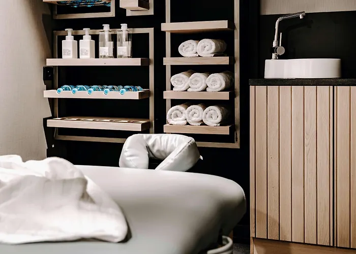 Vienna House By Wyndham Mokotow Hotel