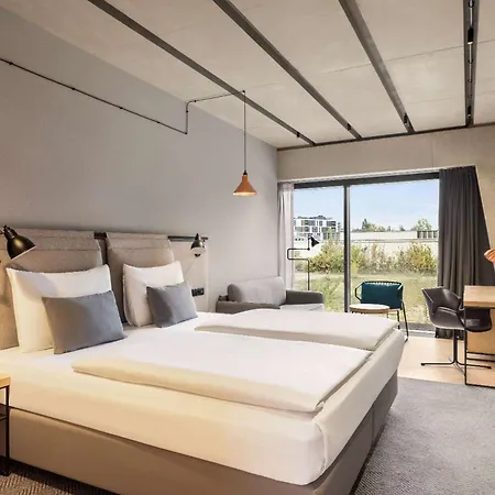 Vienna House By Wyndham Mokotow Szálloda 4*