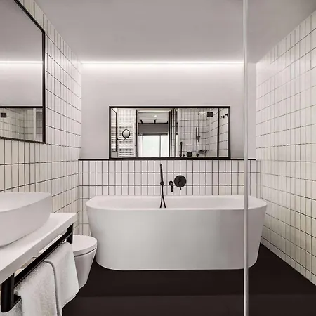 Vienna House By Wyndham Mokotow Szálloda