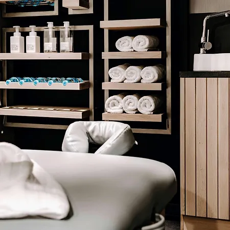 Vienna House By Wyndham Mokotow Hotel