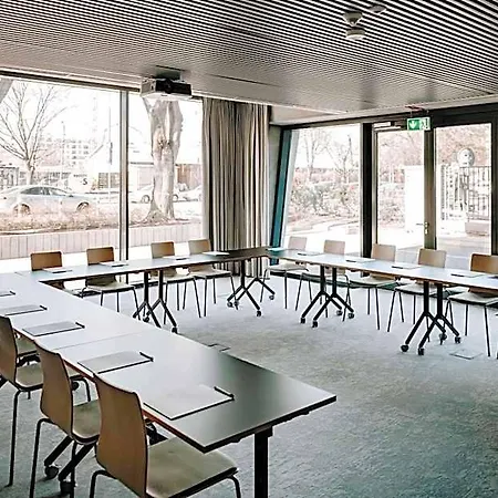 Vienna House By Wyndham Mokotow Hotel 4*