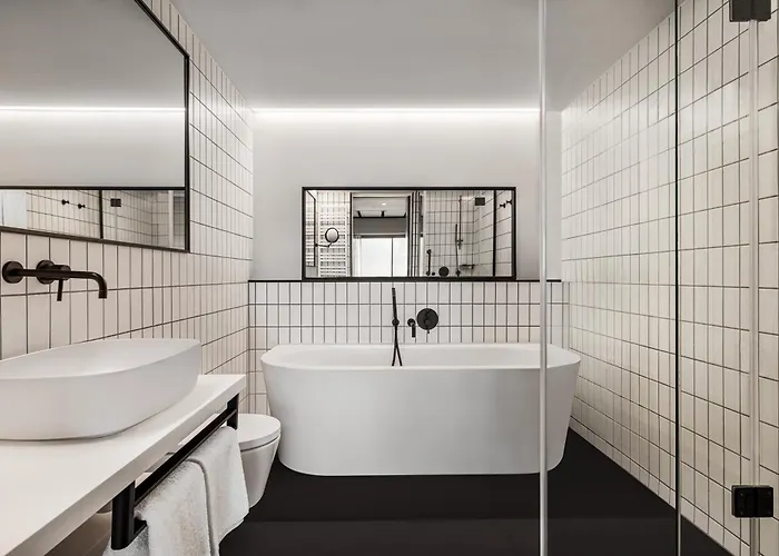 Vienna House By Wyndham Mokotow Отель