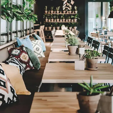 Hotell Vienna House By Wyndham Mokotow