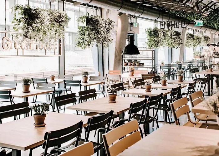 Vienna House By Wyndham Mokotow 4*